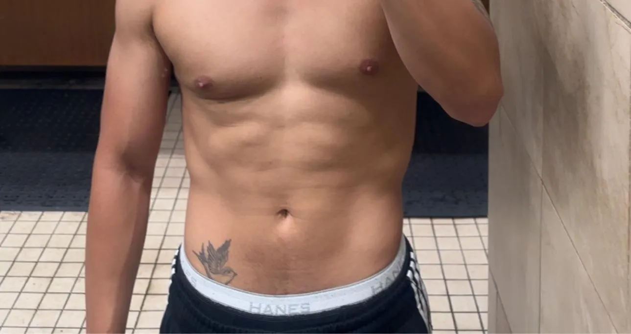 Me and my bf looking for a masc top near Anahiem. Must be able to host and be hung. My bf wants to blow to meats at the same time.