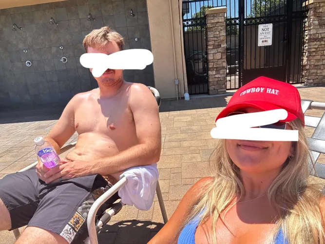 27/27 MF4MF- always looking for couples to explore with and bang ‼️