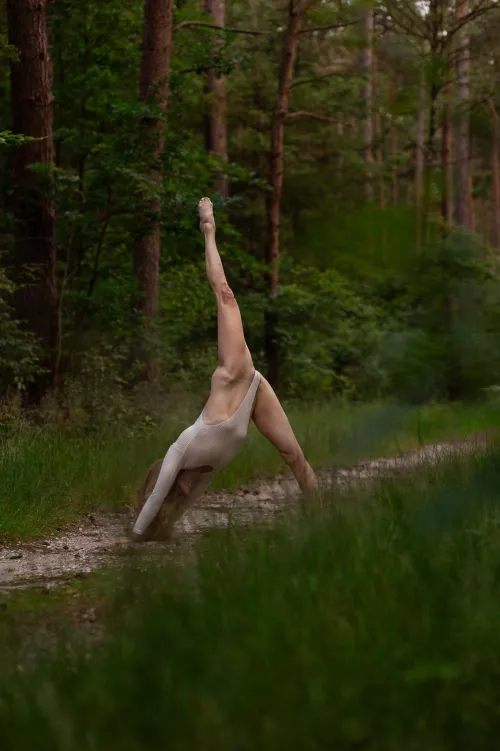 Love doing yoga outdoors