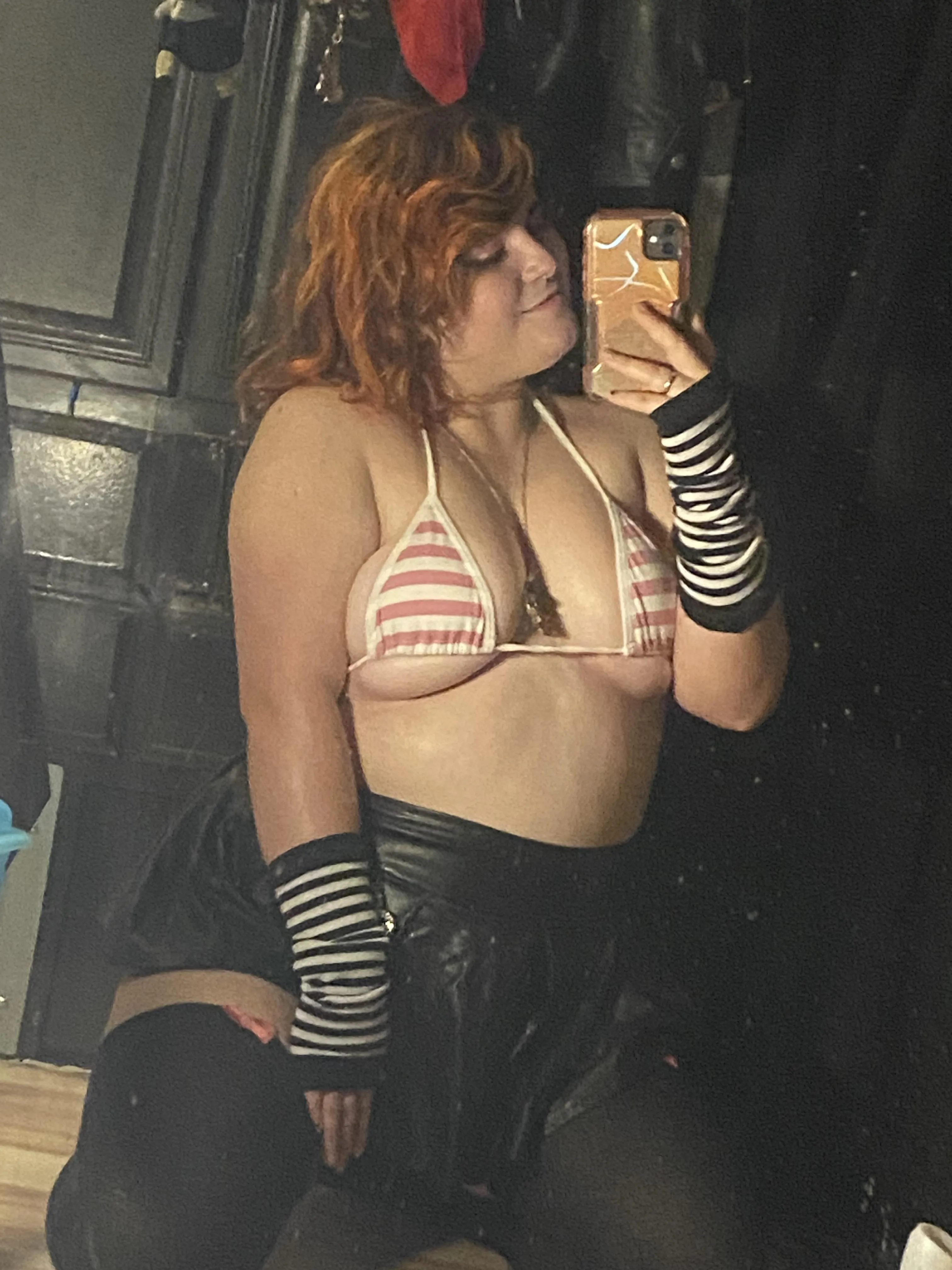 Emo babe vs micro-bikini