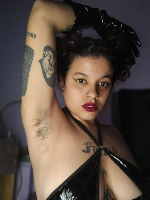 I want to be your gothic, hairy girlfriend.