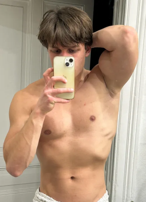 (20)Sniff it before I take a shower