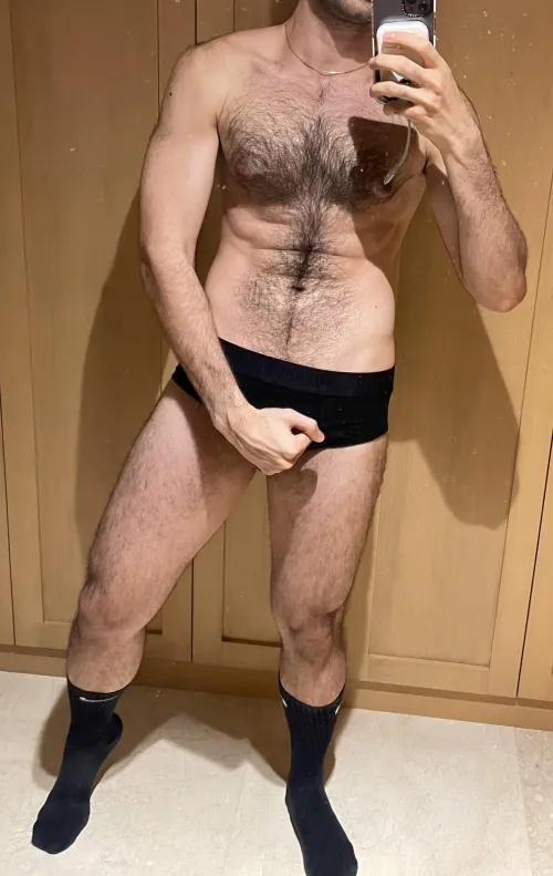 (23) wore them to gym for two consecutive days ! Should i do it tomorrow or is it time to change ?