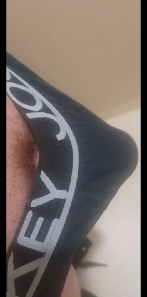 Any Milfs/Moms like my pic?