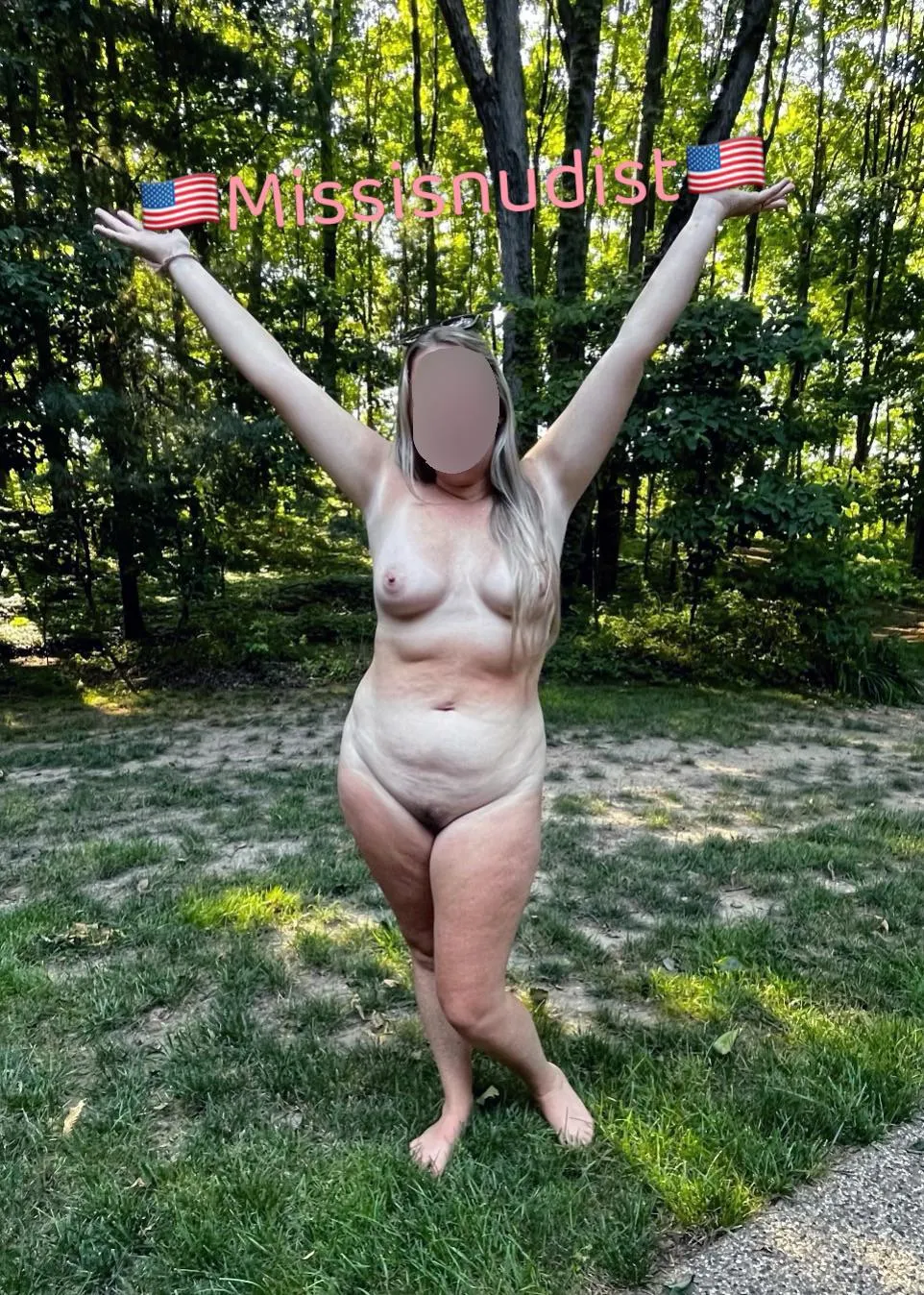 🇺🇸Celebrating America, naked and free!🇺🇸