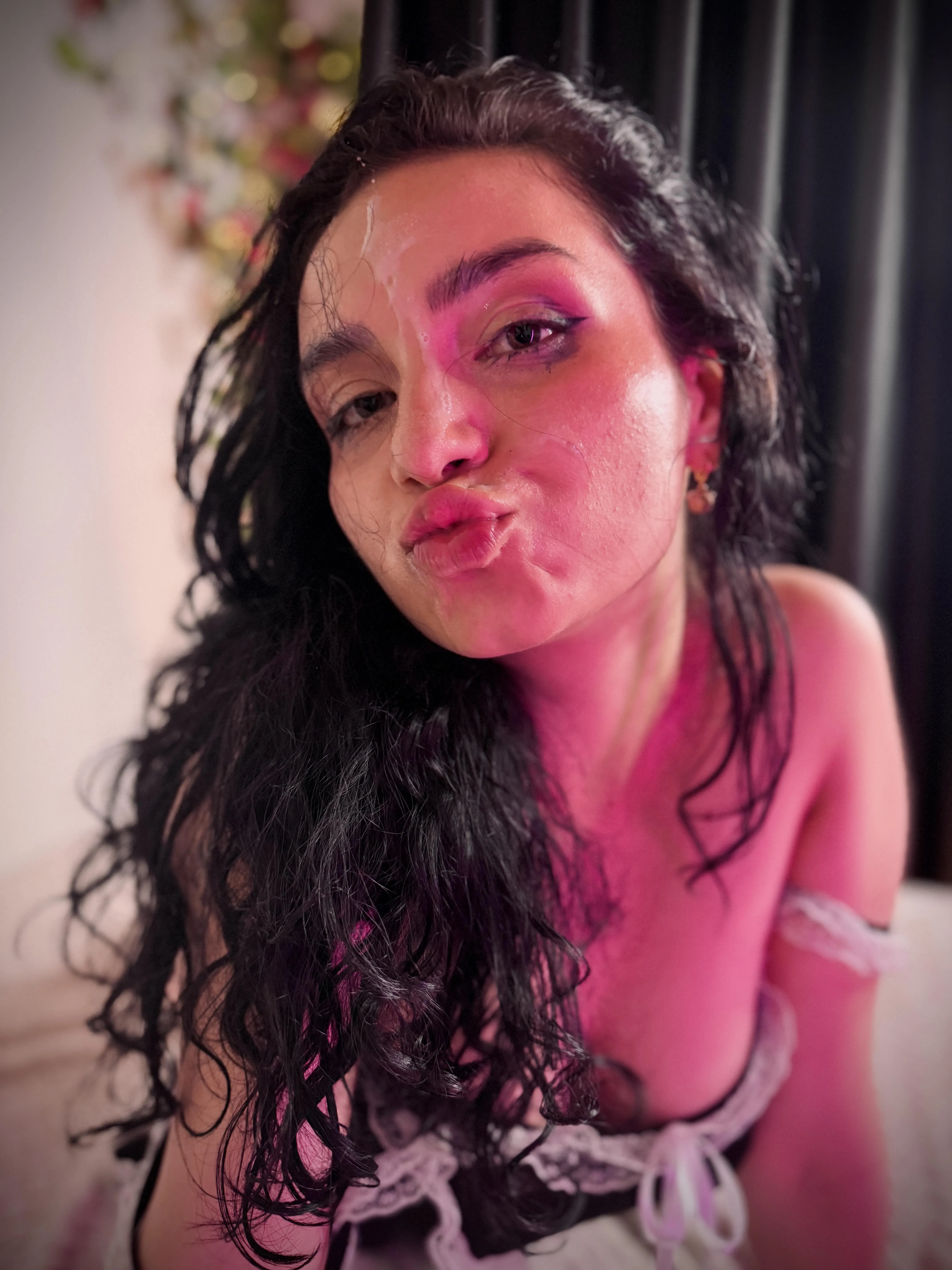 Do you wanna play with me?