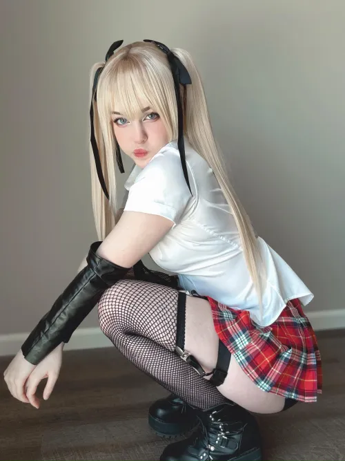 fishnets must stay on, always