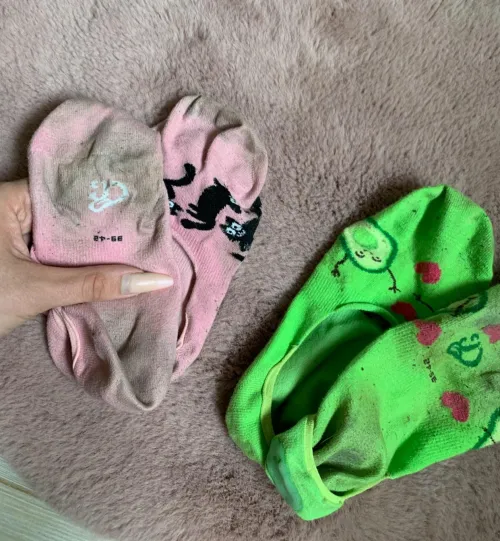 guess which pair is smellier [F]