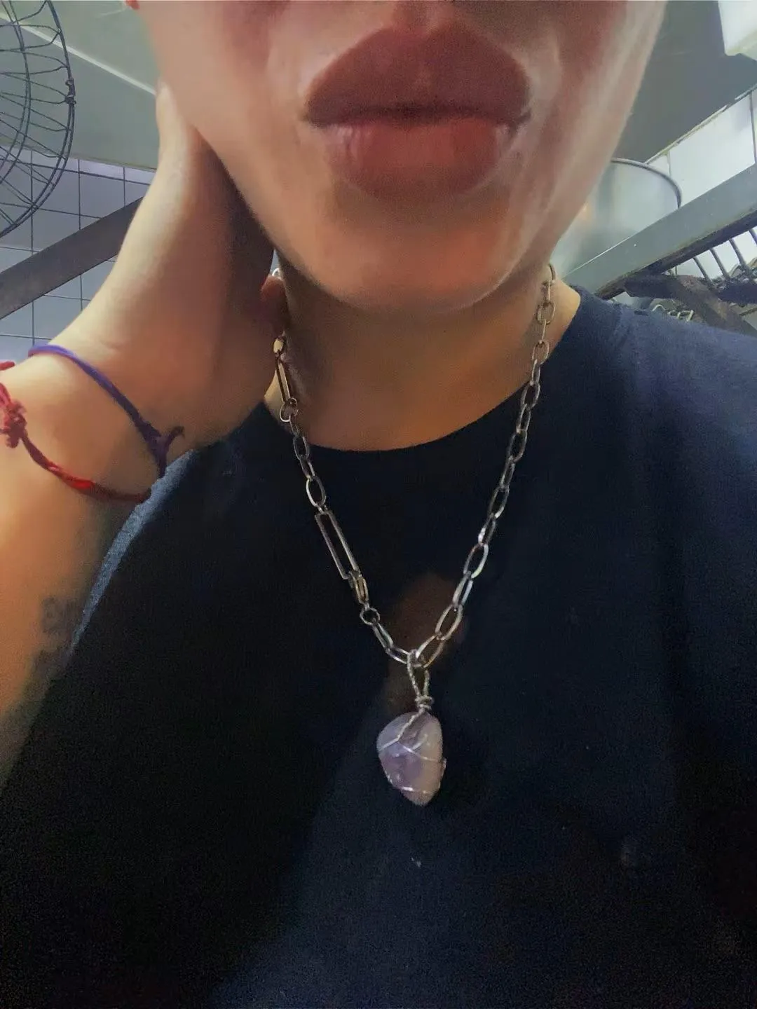 I send you a kiss from here