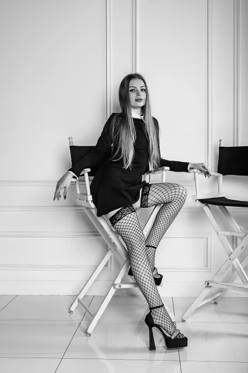 let me know if you wanna see me just in fishnets