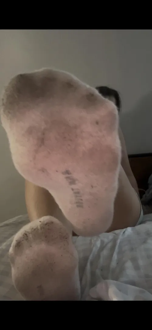 My toe prints??? Yeah you’re cooked [F]