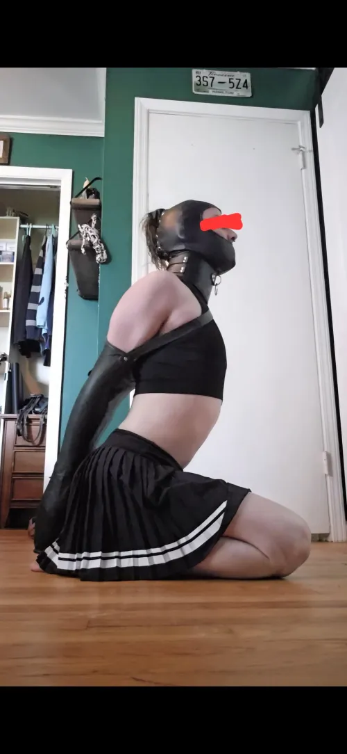 Selfbondage Struggle