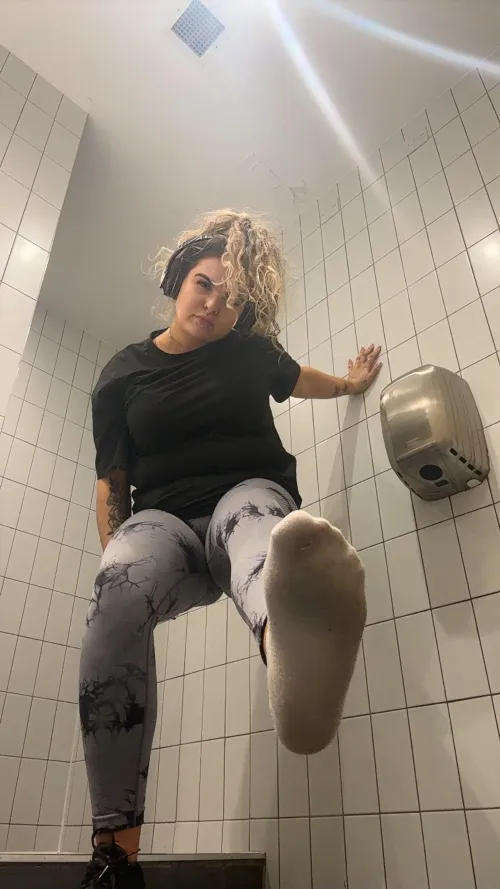 Smell my gym socks [f]