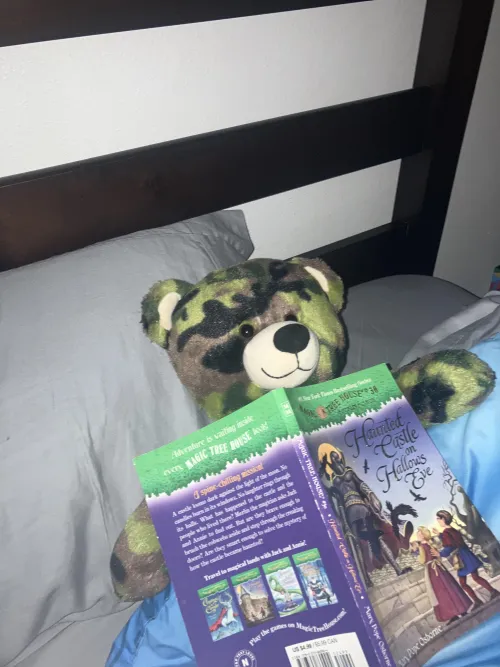 [Snuggle Saturday] question