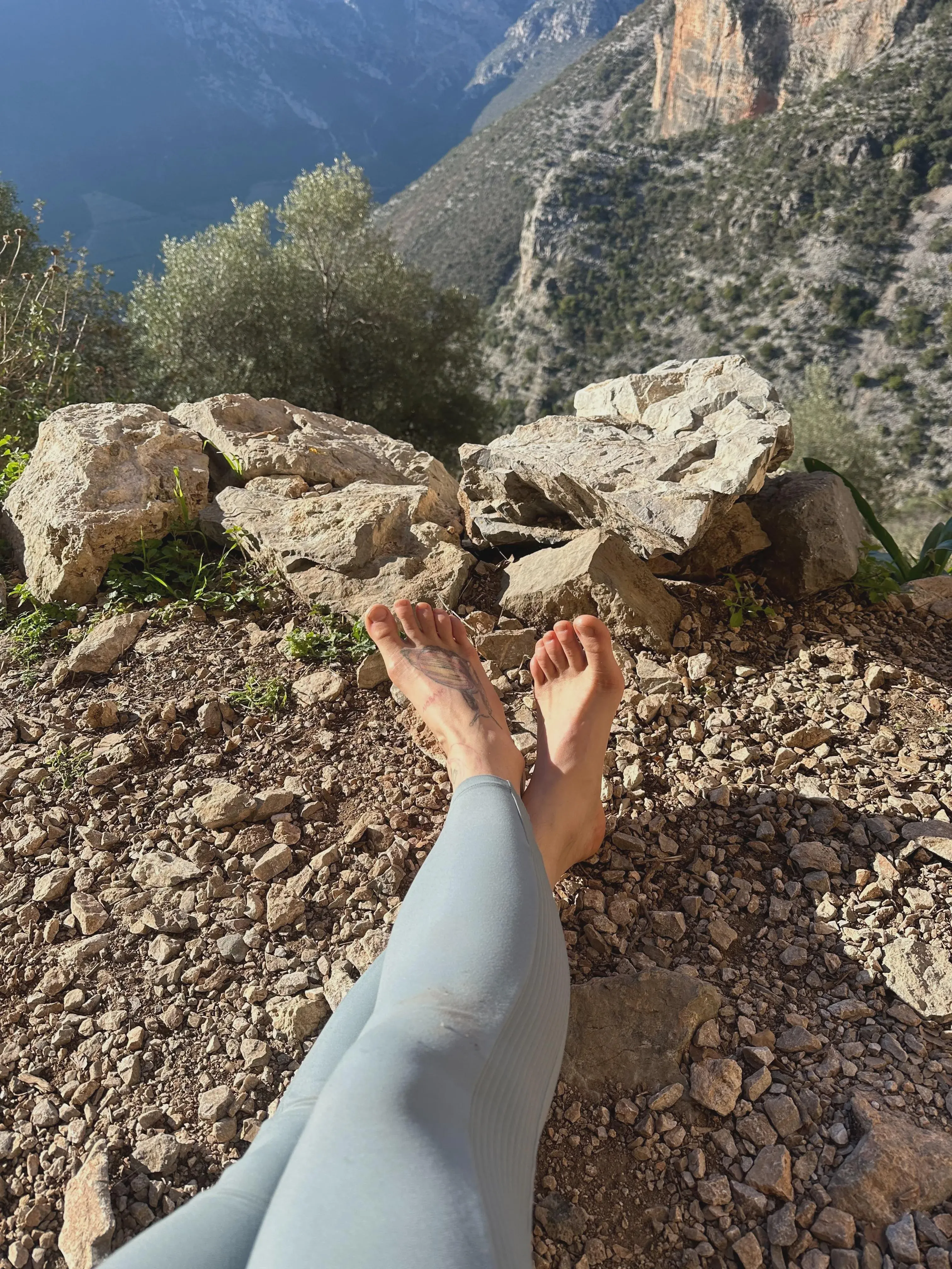 The tattoo on my foot looks really beautiful doesnt it