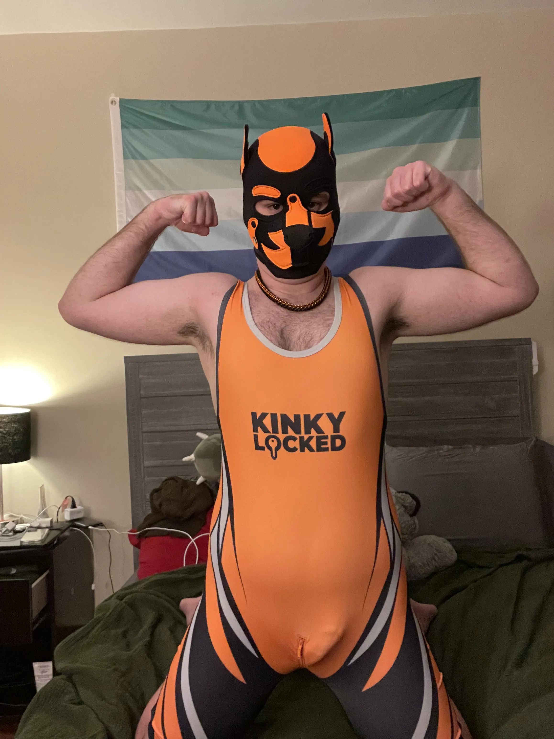 Wrestle with me 😈