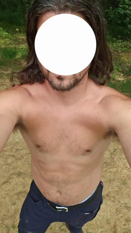 33M4F attractive dom craving sub.