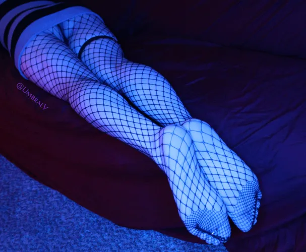 Kneel, gawk, and worship these soles~