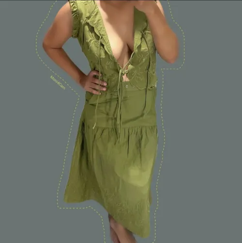 When in doubt, wear something hot