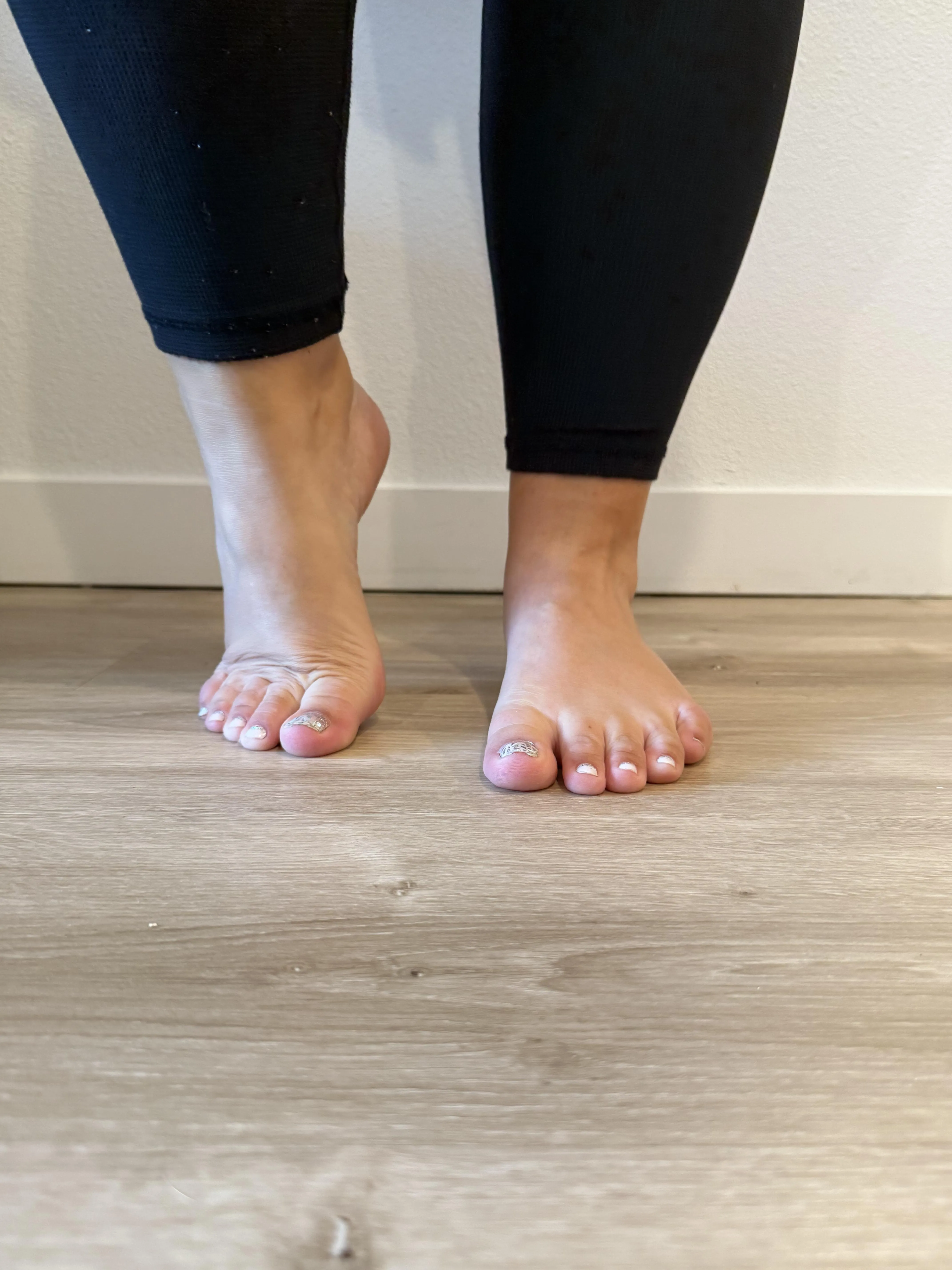 Caught my feet being cute again... had to share