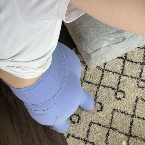 do you like this view of my booty