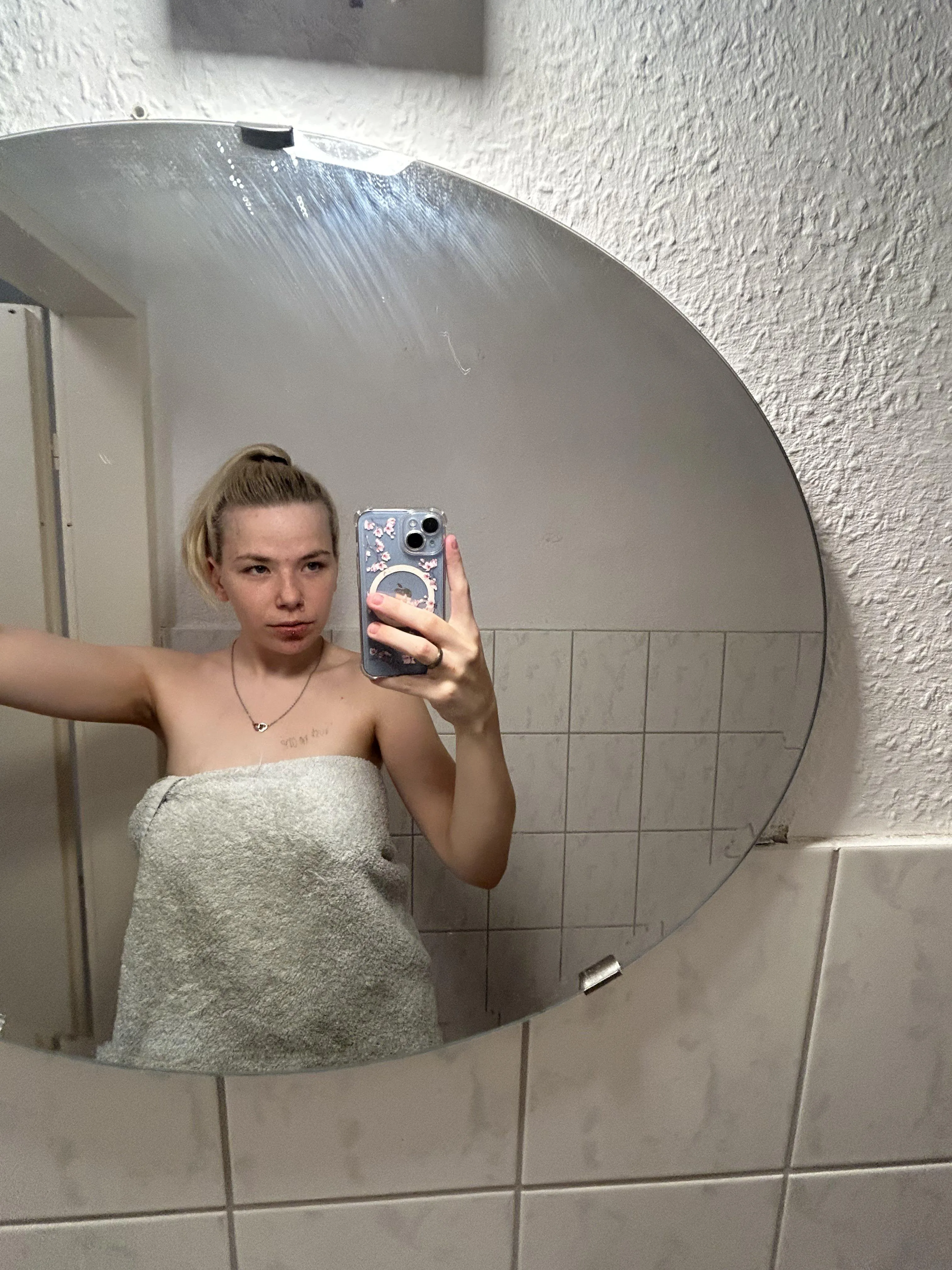 (F18) Wem kann ich noch den Abend versüßen? :)