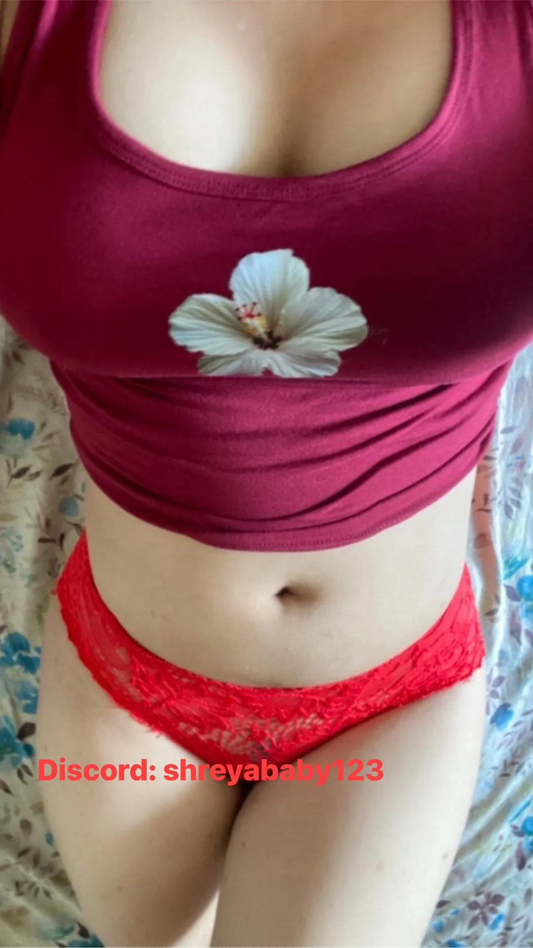 Happy 21st Birthday to me 😘 need gifts from everyone hai ta 😝🦦