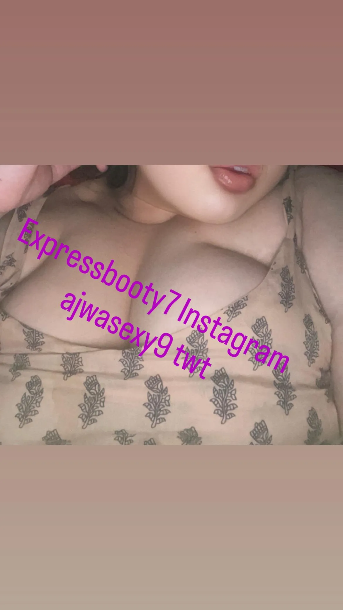 Hot lips perfect for ? 👀