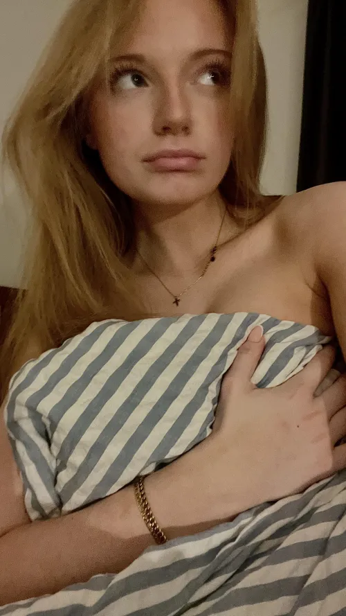 im braaand new here... pls be nice to me