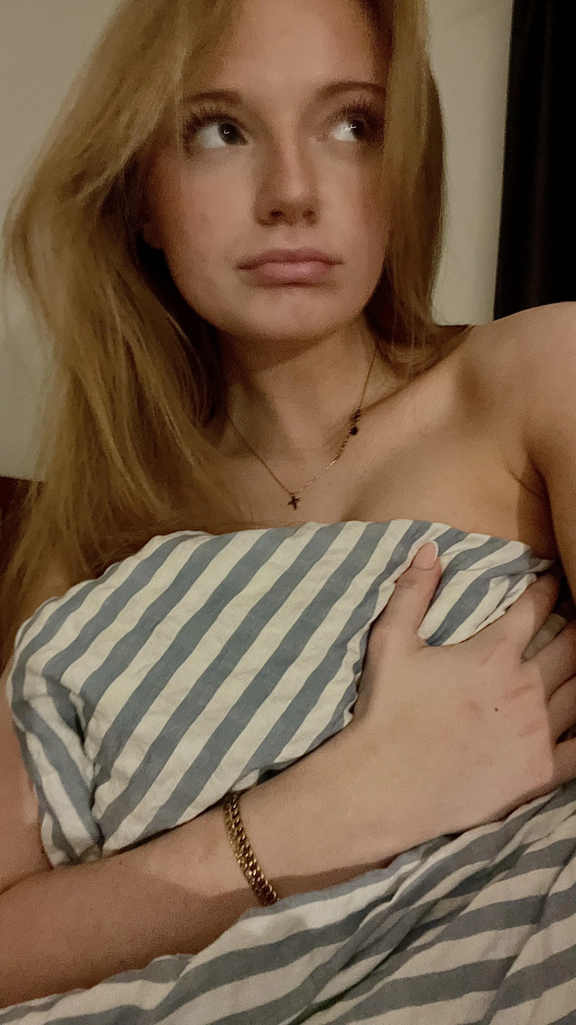 im braaand new here... pls be nice to me