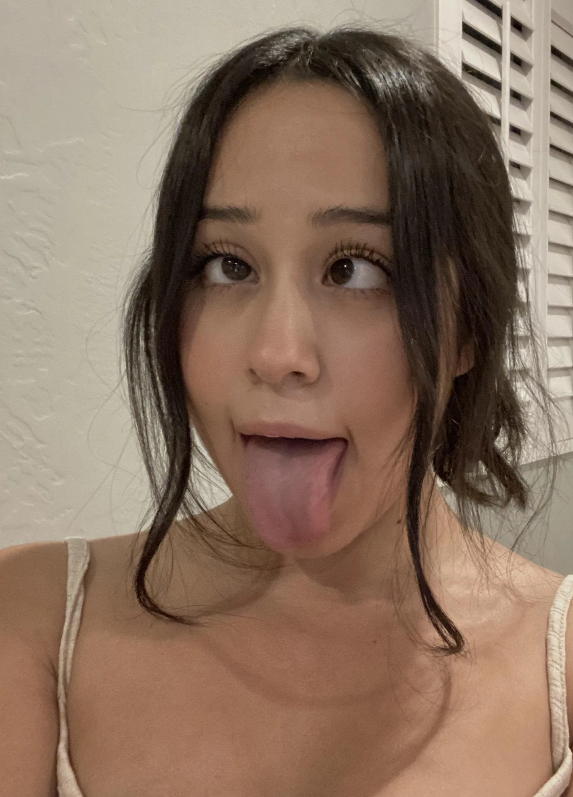 To make your summer even hotter, I'm here