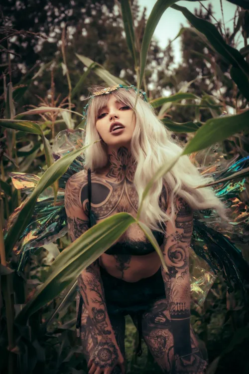 Your painted fairy pretty and obedient waiting for your command