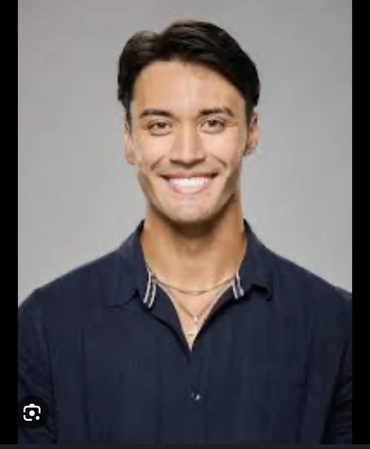 Zach pinged my gaydar, anyone else pick up on it?