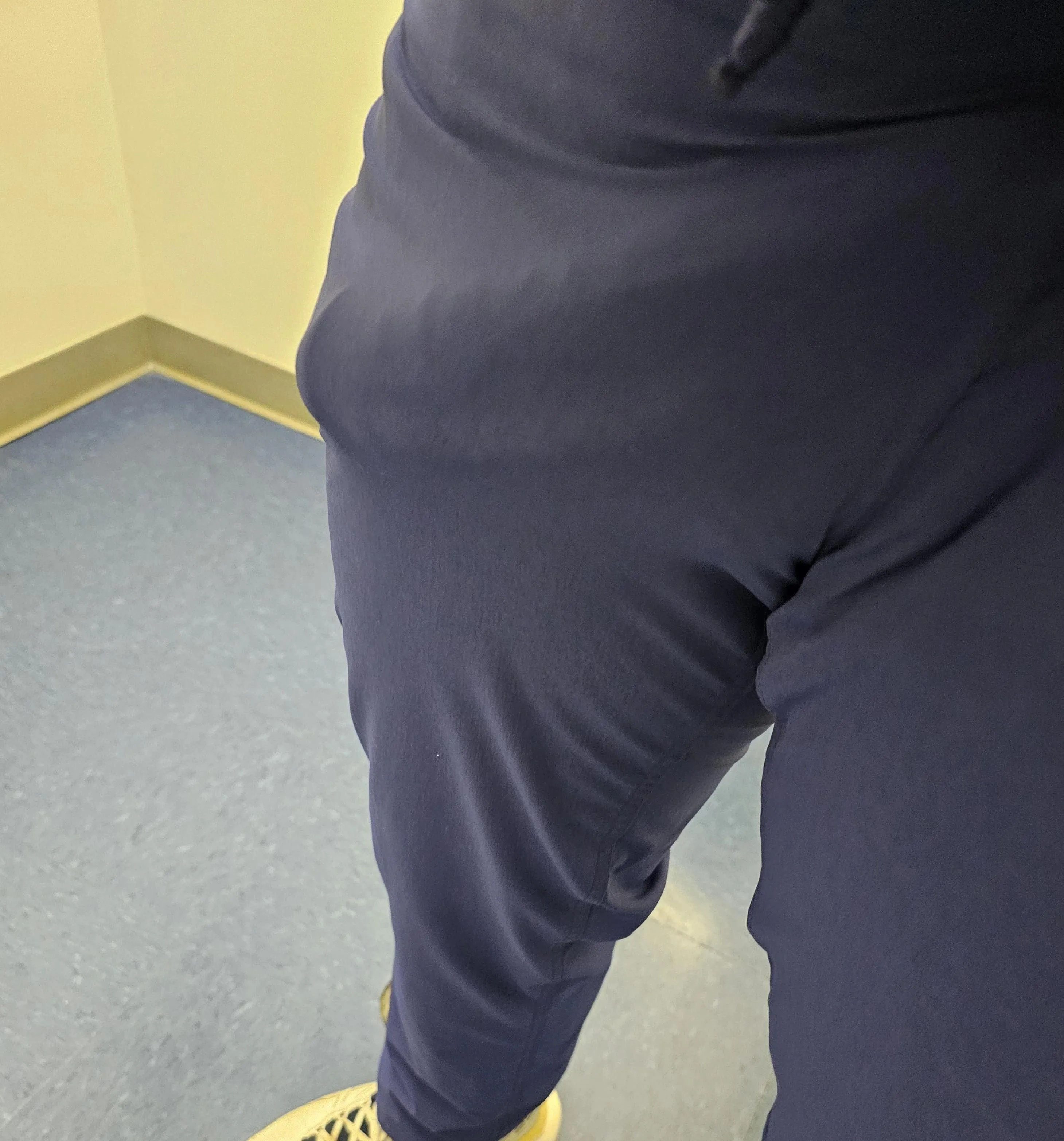 Doctor here with a shift bulge for some female patients 😗