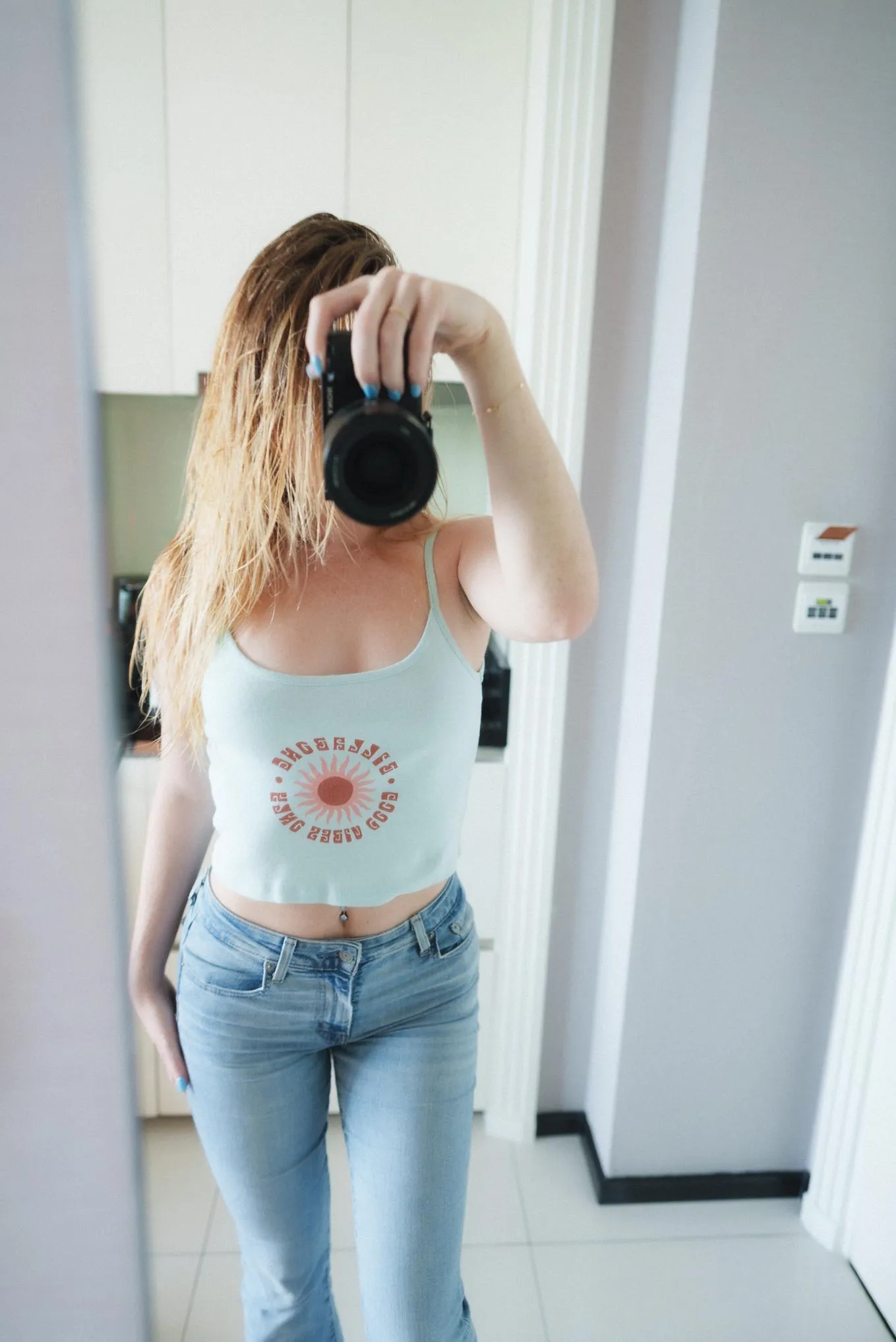 normal selfie that definitely shouldn't have you thinking anything naughty