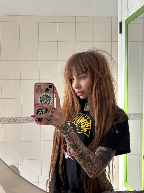 the plastic looks fantastic even without makeup