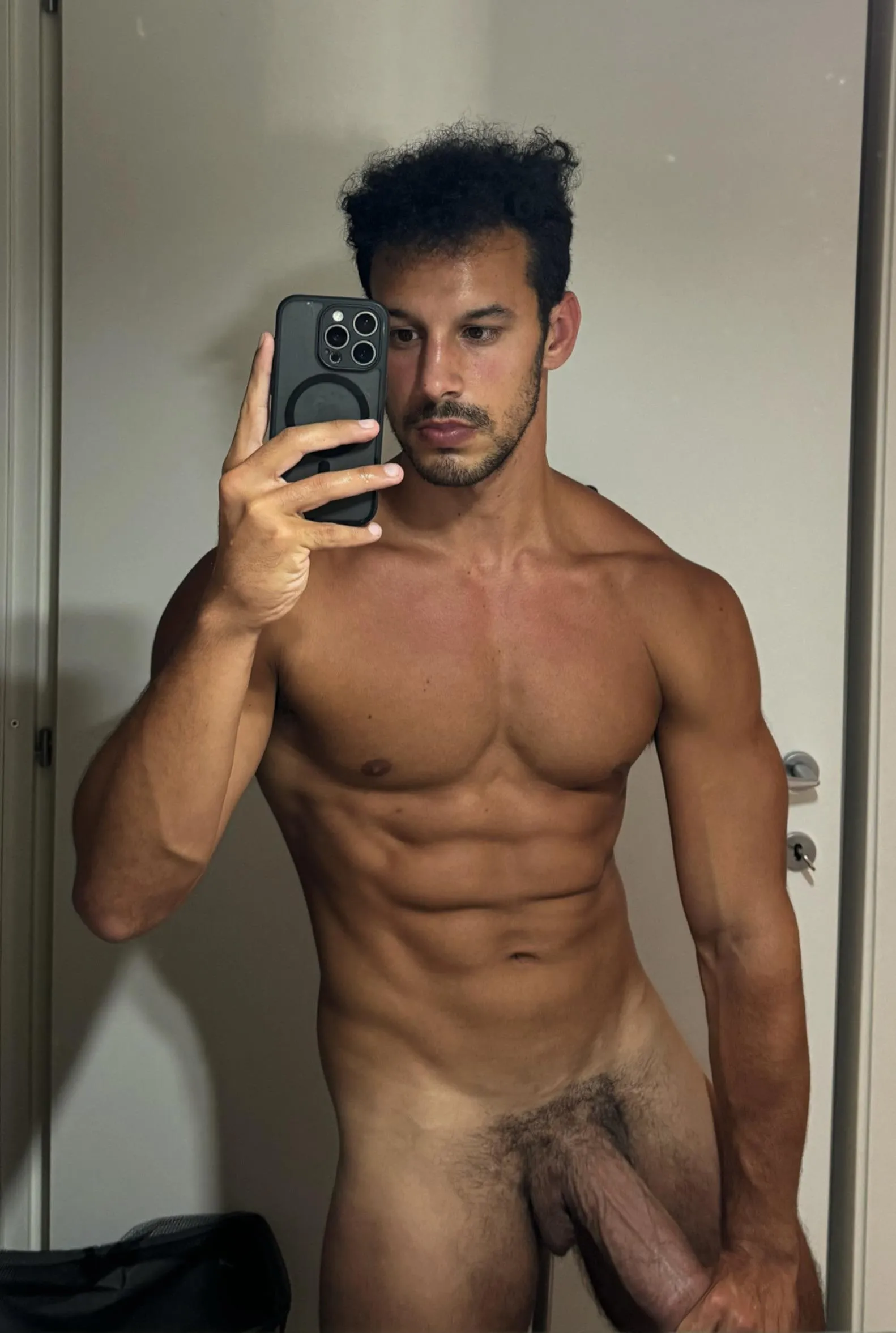 Who wants to be my next cumdump 😜😈💦