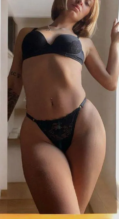 [21F] F4M | Who’s down for a filthy hookup this Saturday night