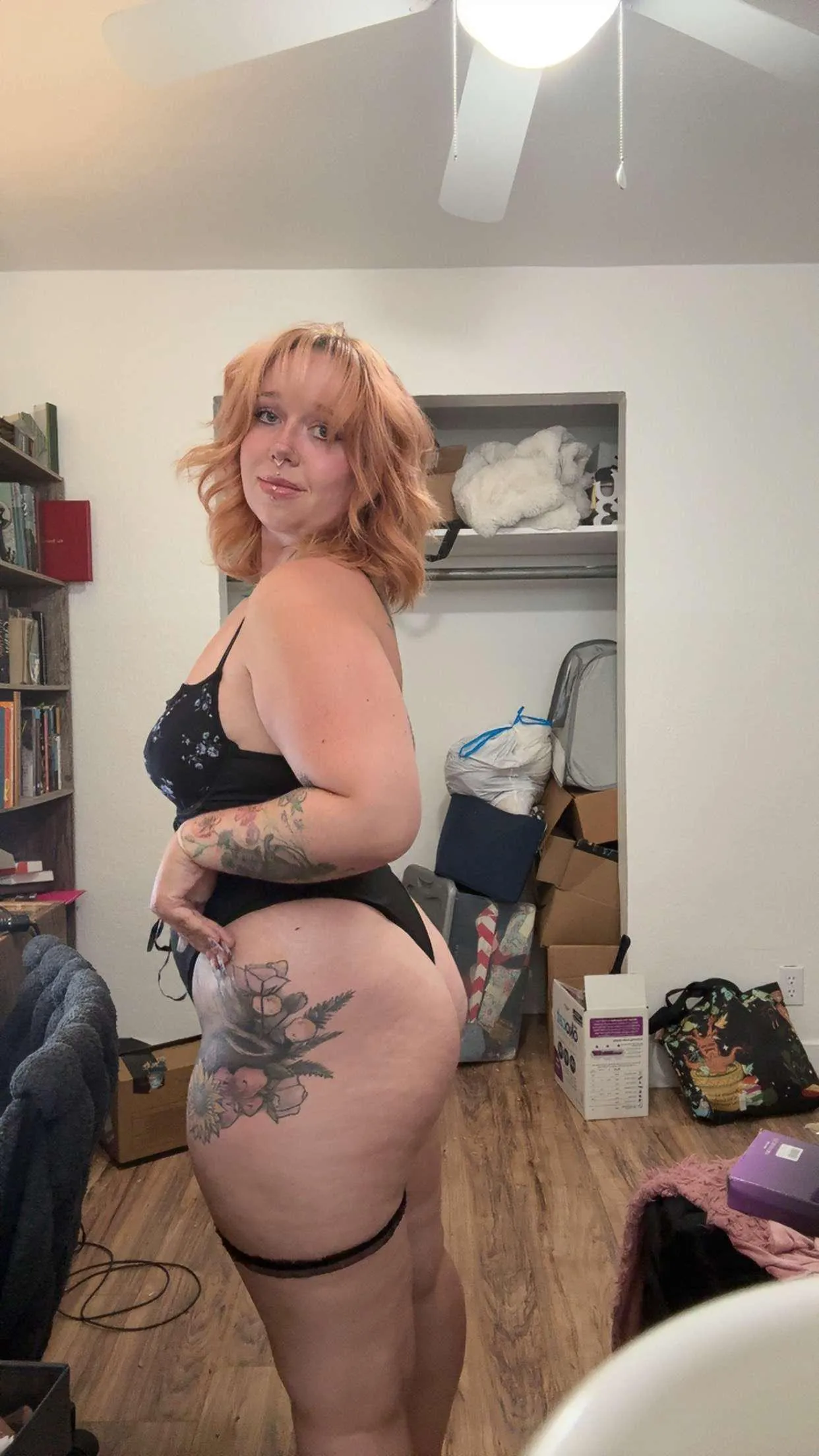 Big ass you need to hold on to