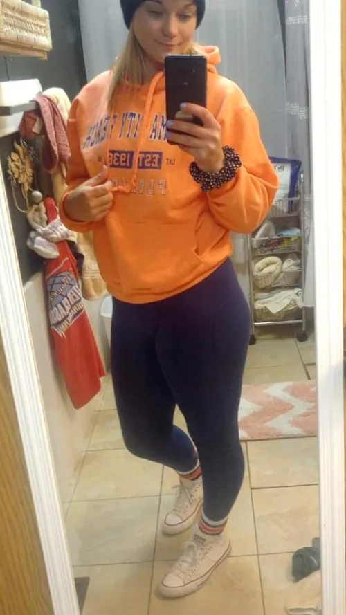 Can you handle a blonde girl with high s3x drive?