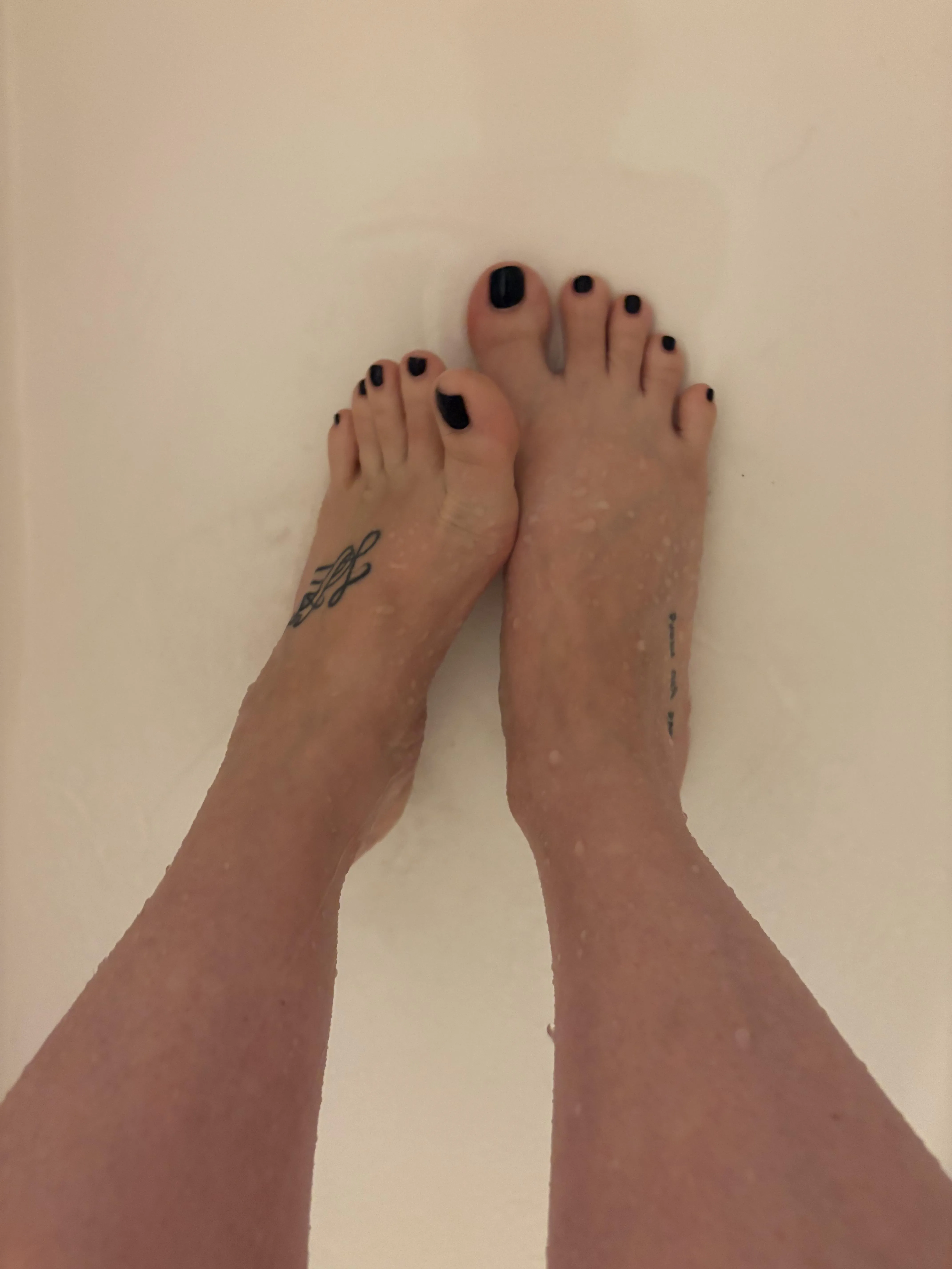 Do my feet turn you on? Do my feet turn you on?