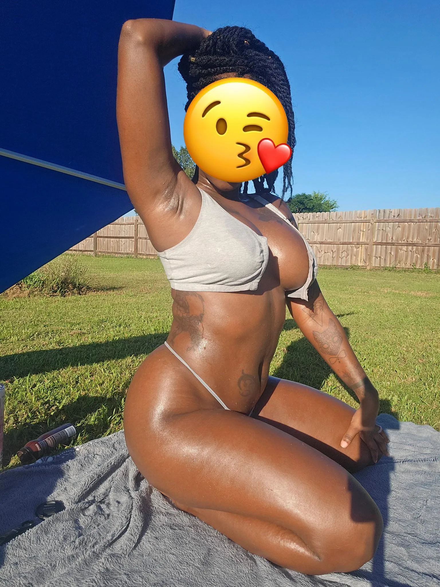 Happy Hump Day 💜🍍