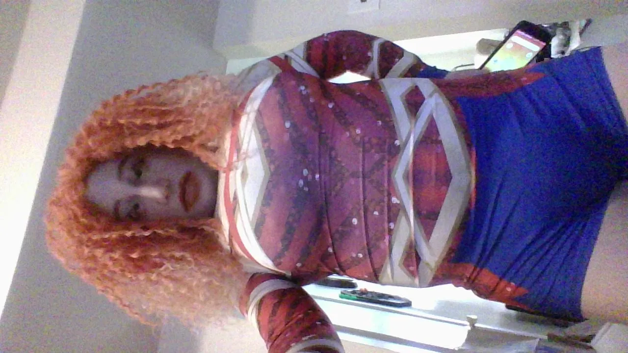 I love wearing tight fitting clothes