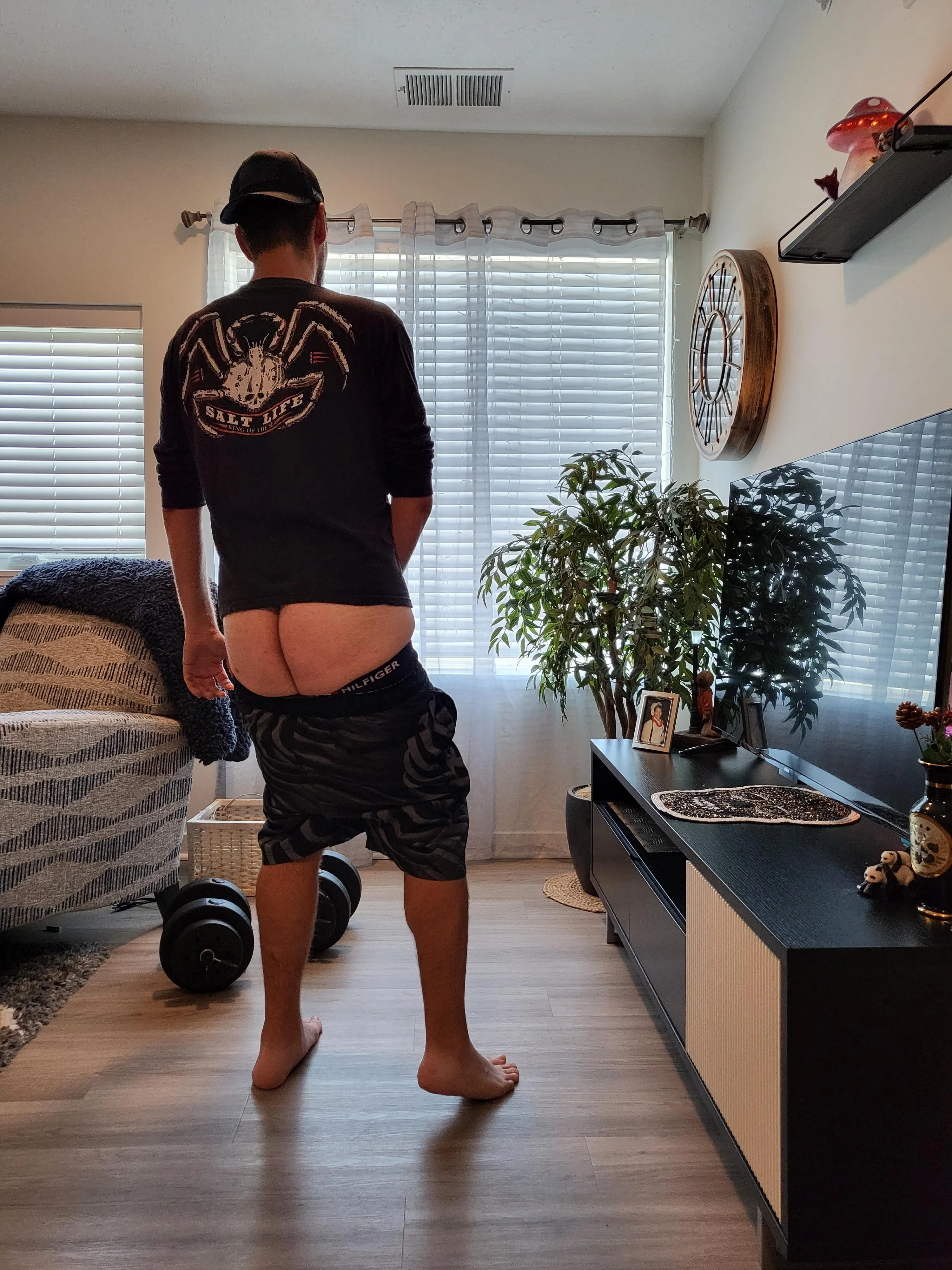 I neglected my ass for too long ♠️ how's it looking