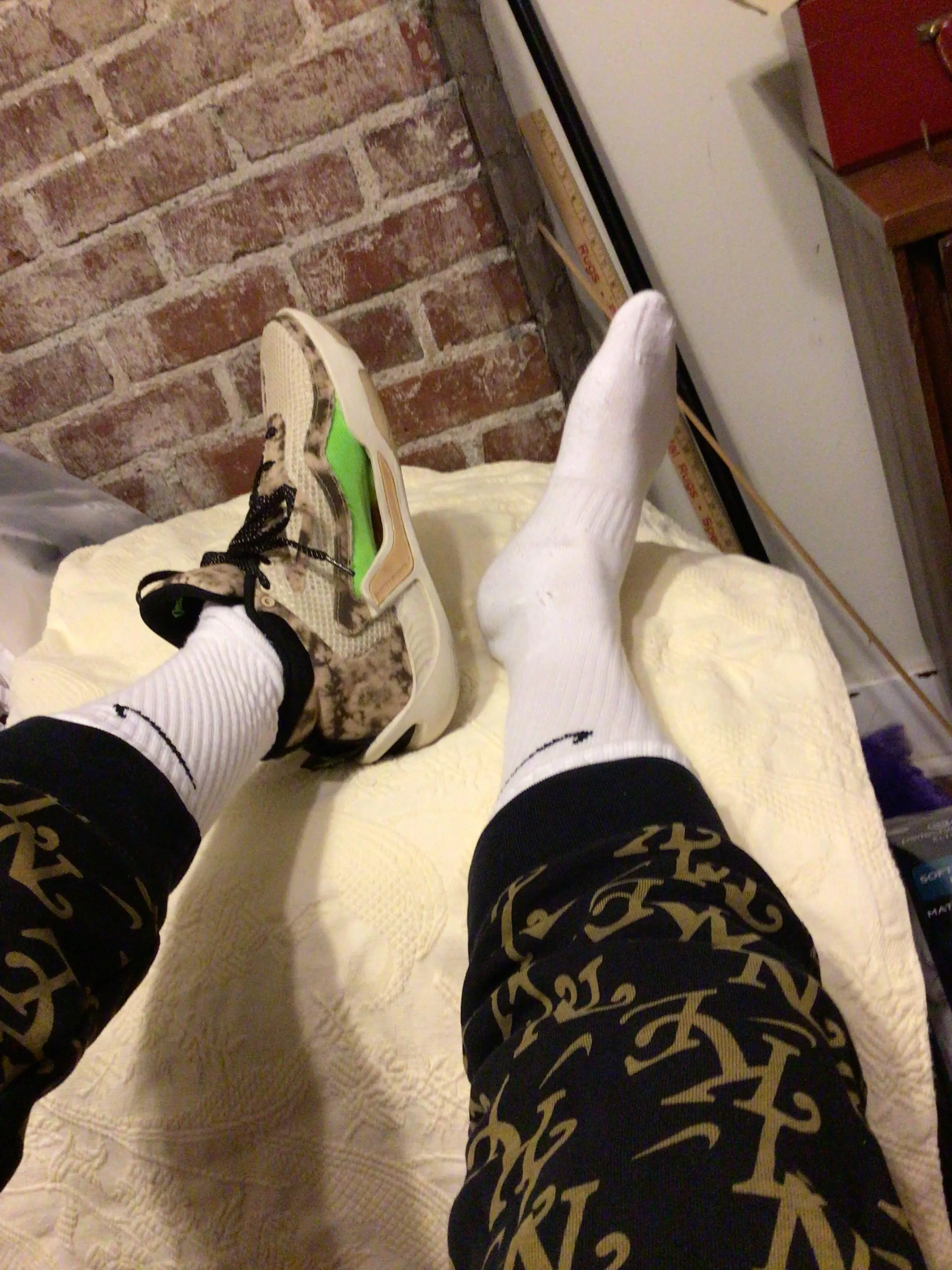 Post Gym. What do you like best? The Jordans Tatum 1s, the white nike crews, the foot or the Nike sweats?