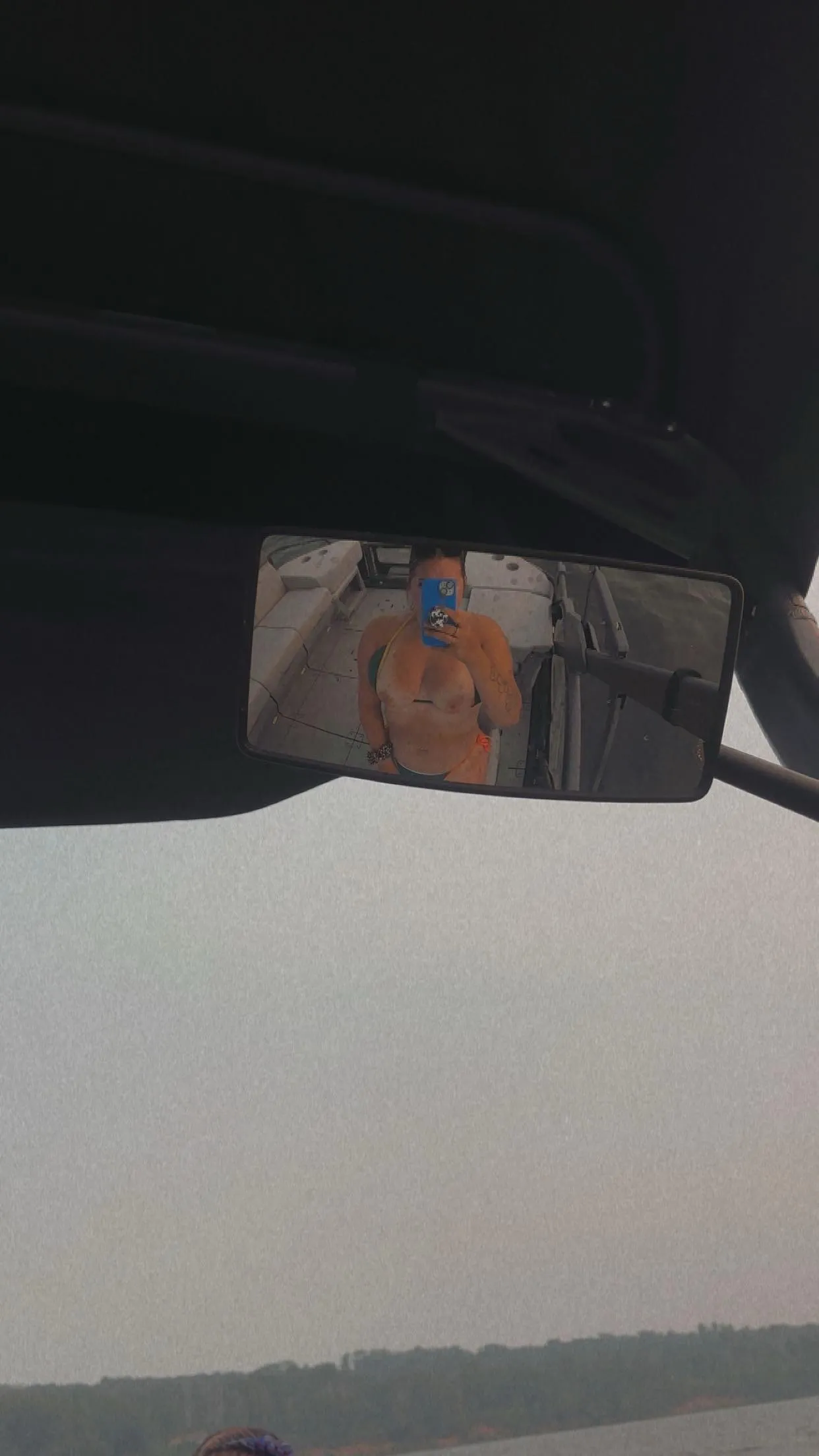 [showing off] your bf’s favourite thing to look at ;)