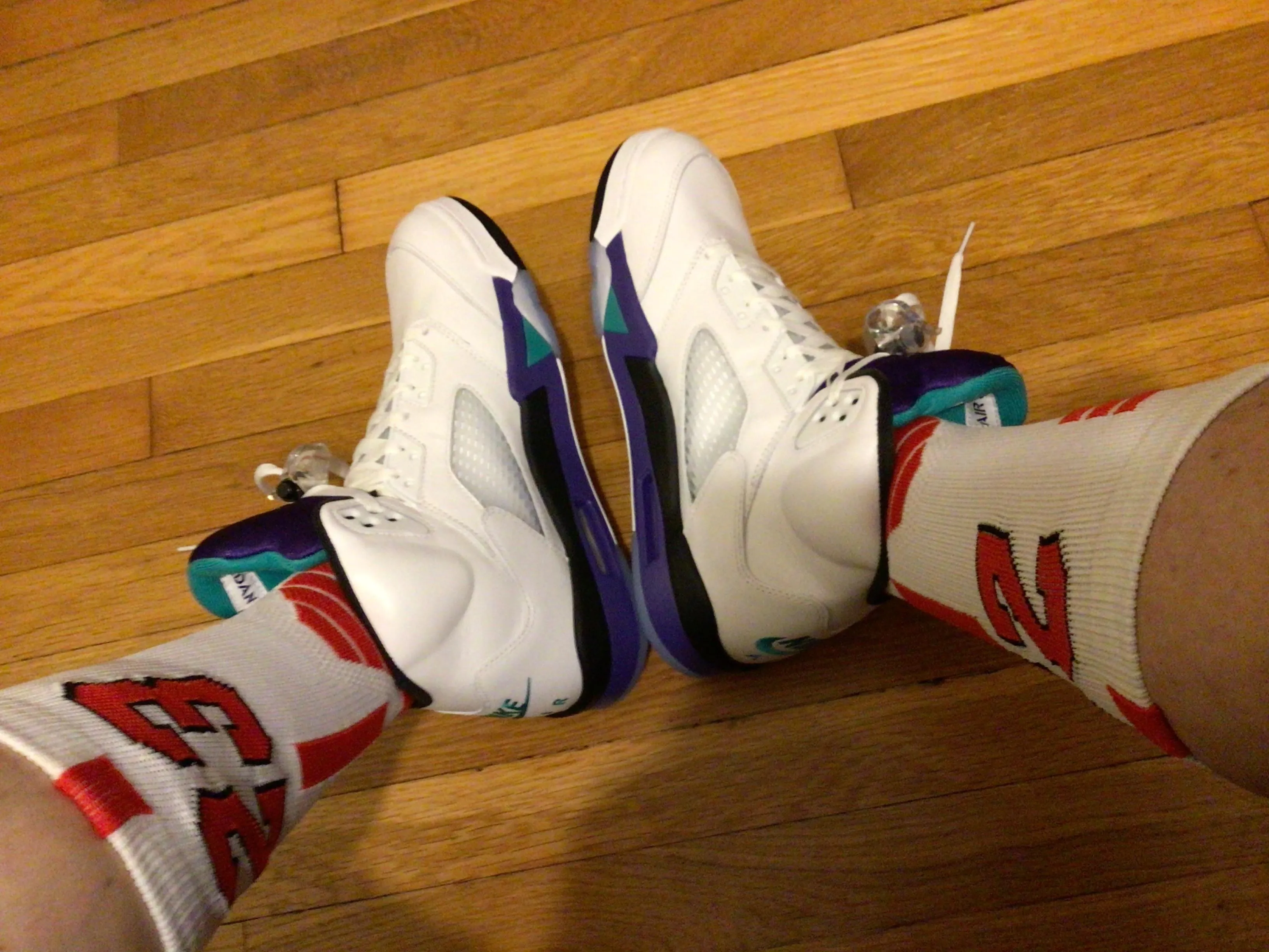 Thoughts Bros on todays match up? Air Jordan 5 Retro OG 