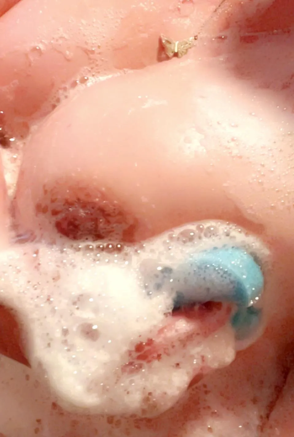 Tulisitko pesee nää