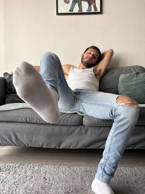 Waiting for someone to bury their nose in me