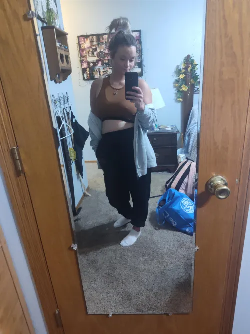 Will I get a dick in return if I DM you nudes?😊🥰